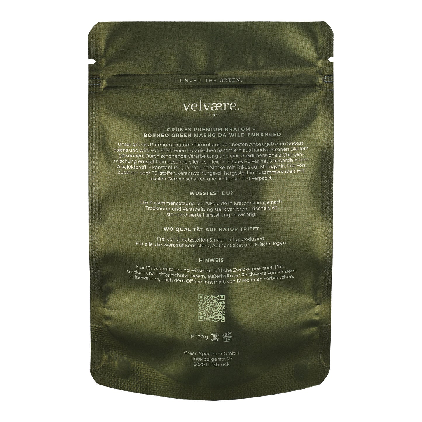 Rückseite der Velvaere Borneo Green Maeng Da Wild Enhanced Verpackung – Produktinformationen, Anwendungshinweise und Qualitätsmerkmale auf grüner Verpackung