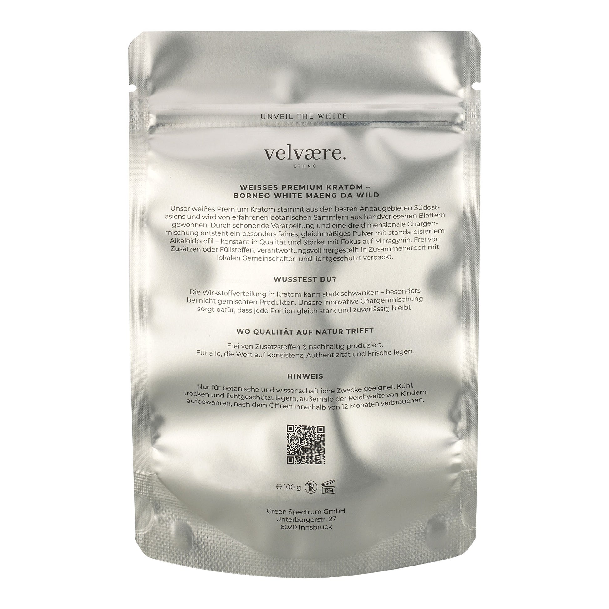 Rückseite der Velvaere Borneo White Maeng Da Wild Verpackung – Produktinformationen, Anwendungshinweise und Qualitätsmerkmale auf silberner Verpackung